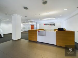 Bürogebäude
