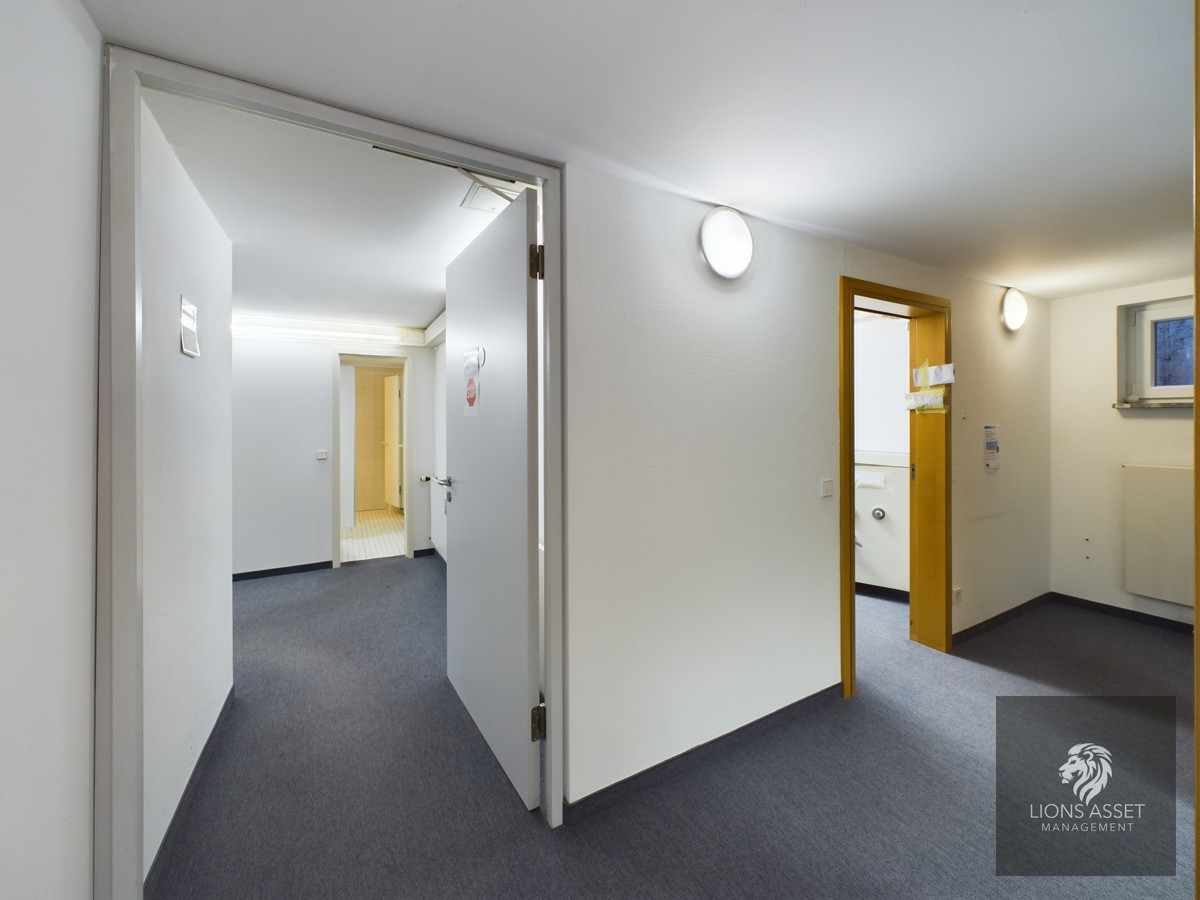 Bürogebäude