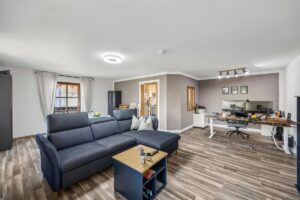 Blick ins Wohnzimmer