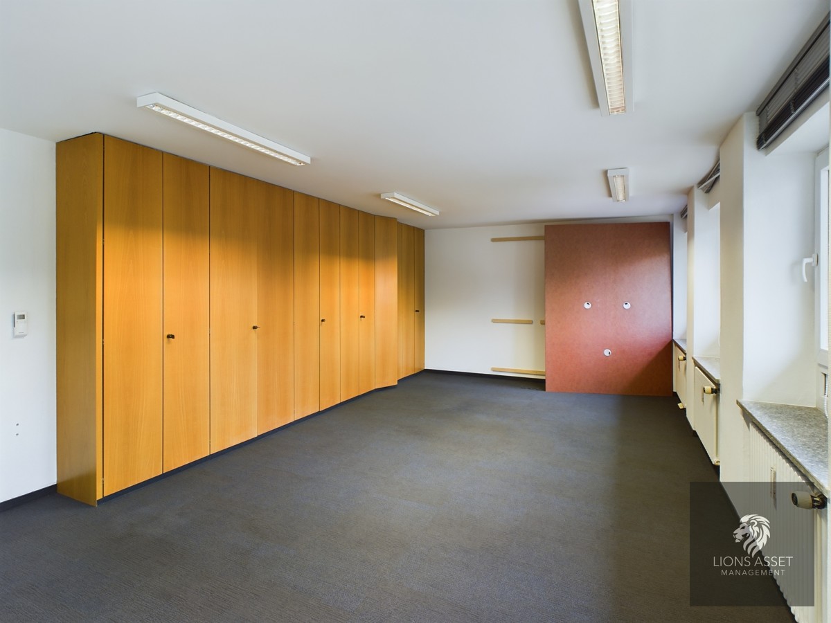 Bürogebäude